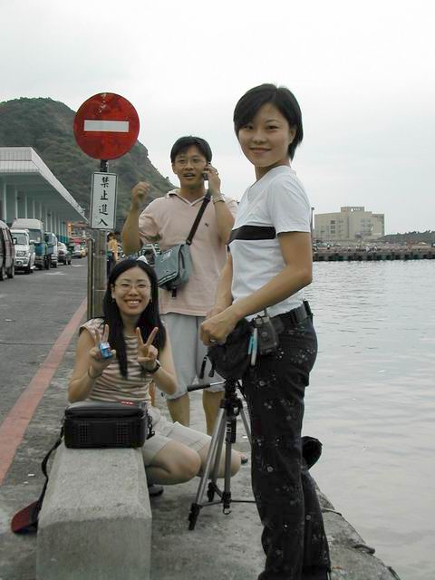 港口邊留影