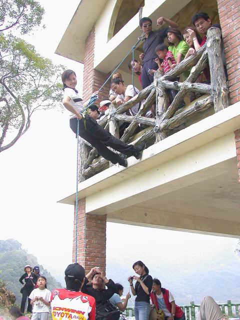 大樓垂降