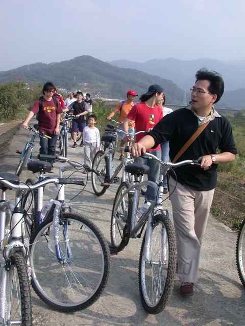 扛車下河堤