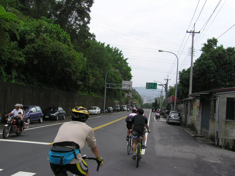 106公路