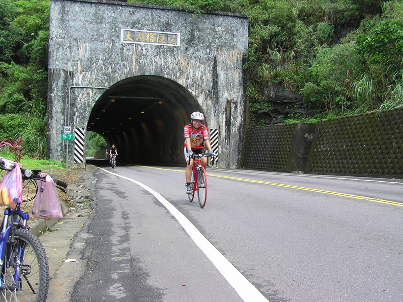 大湖格隧道