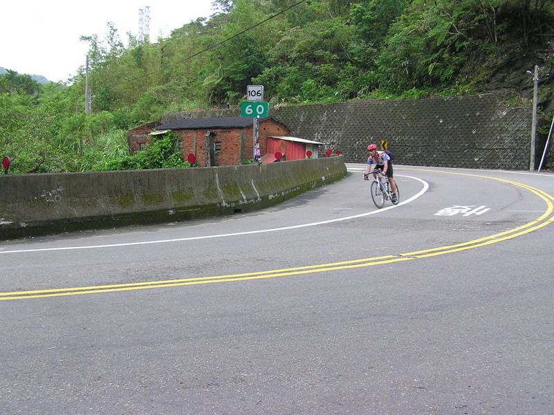 106公路