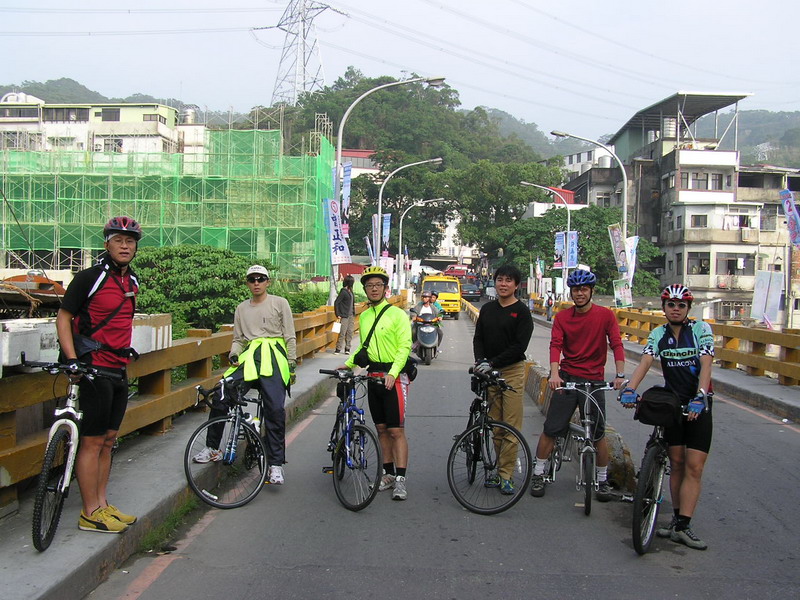 阿柔洋產業道路六騎行