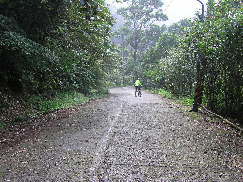 阿柔洋產業道路六騎行