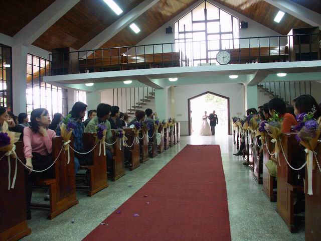 bride emtering